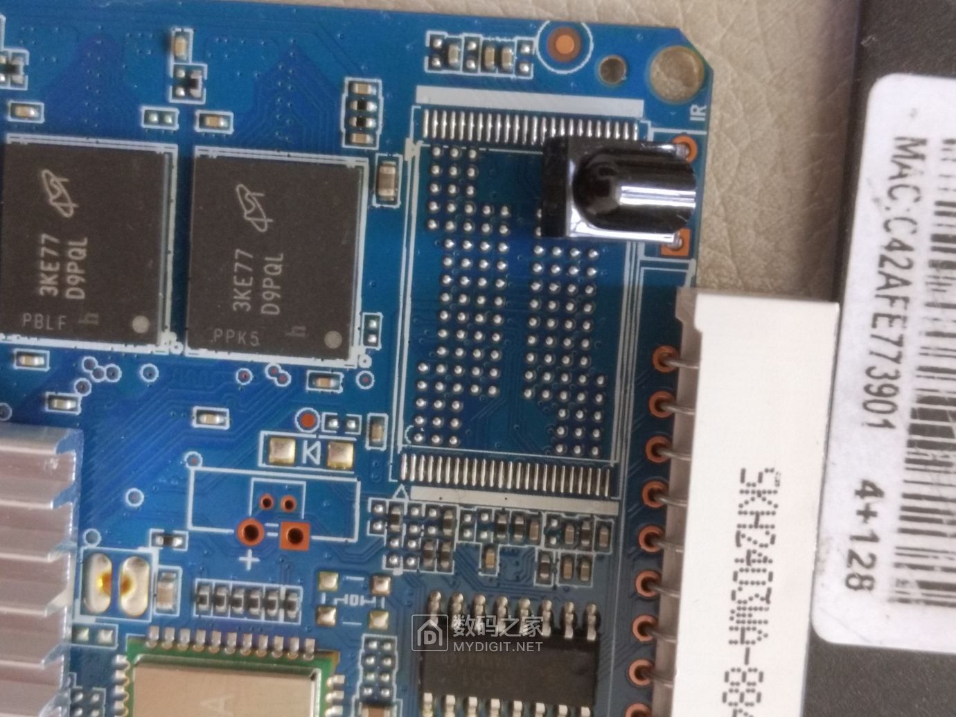 h616t95maxv40安卓10全志h616外贸机顶盒拆机