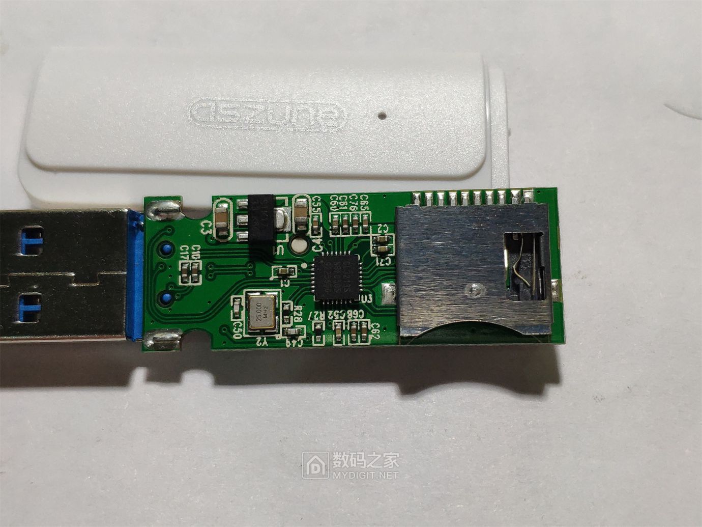 『x拆解』三星大容量tf卡在usb3.0读卡器上的作用