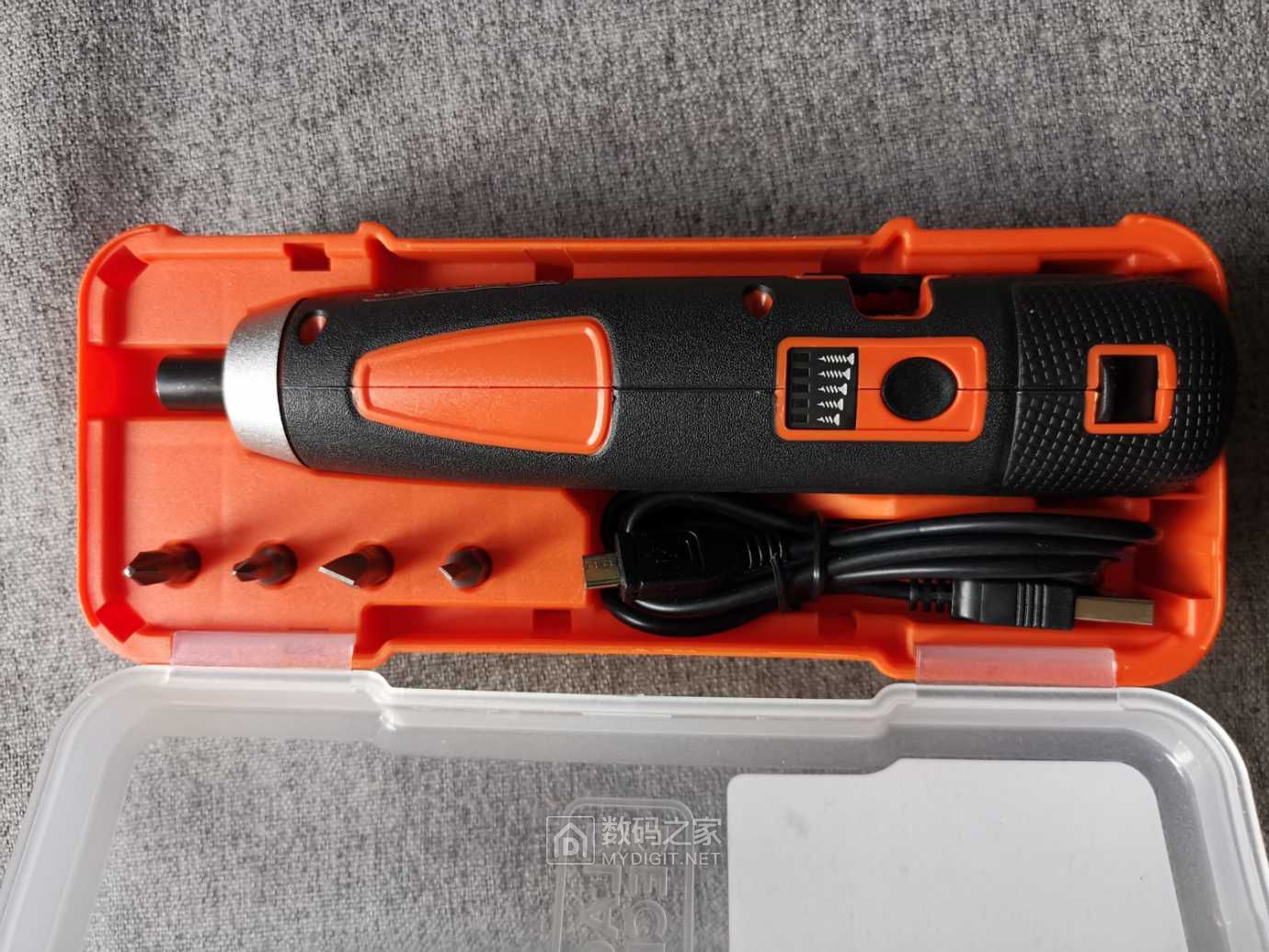 百得智能推启电动螺丝刀(black decker bd40k4-a9) - 我是工具控 数码