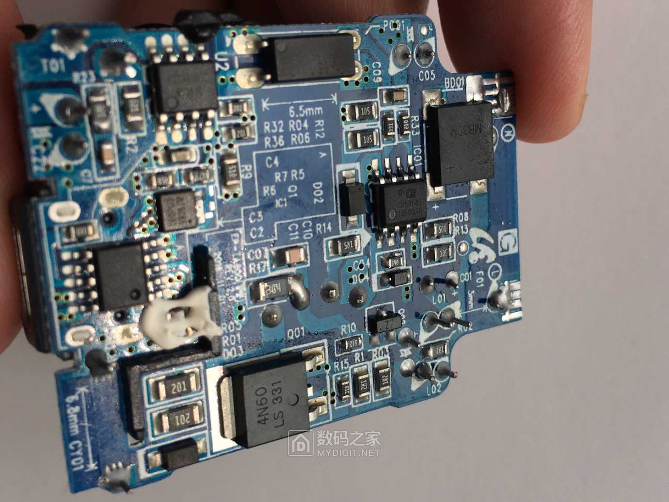 三星快充头拆解(samsung ep-ta800)数码之家大神帮辨别下真假 - 拆机