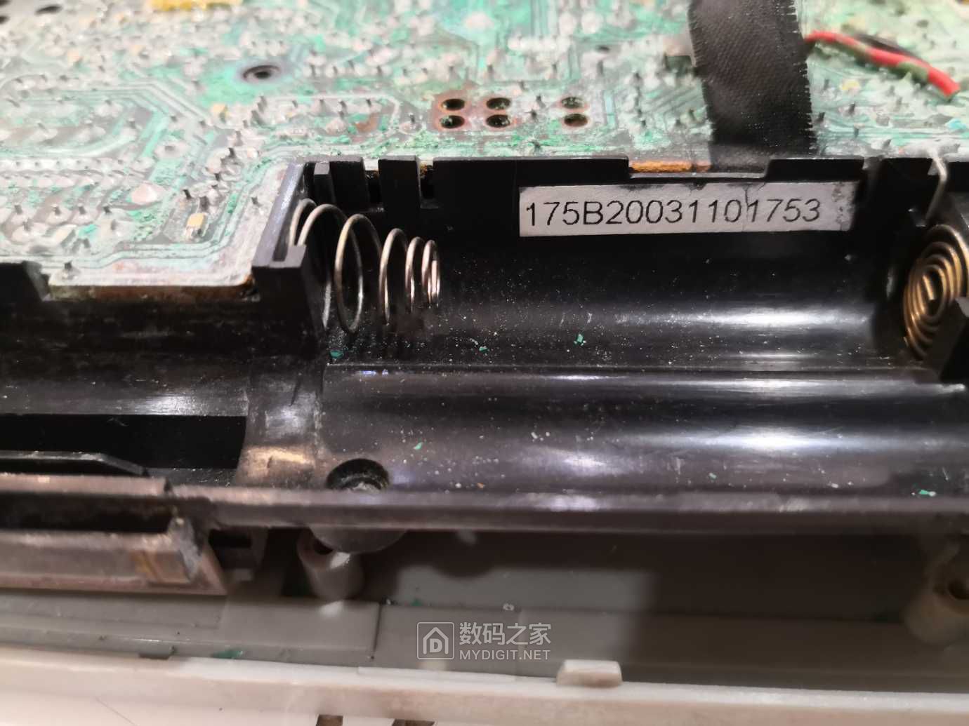 无聊拆泡水的个老家伙~德生r-9700dx