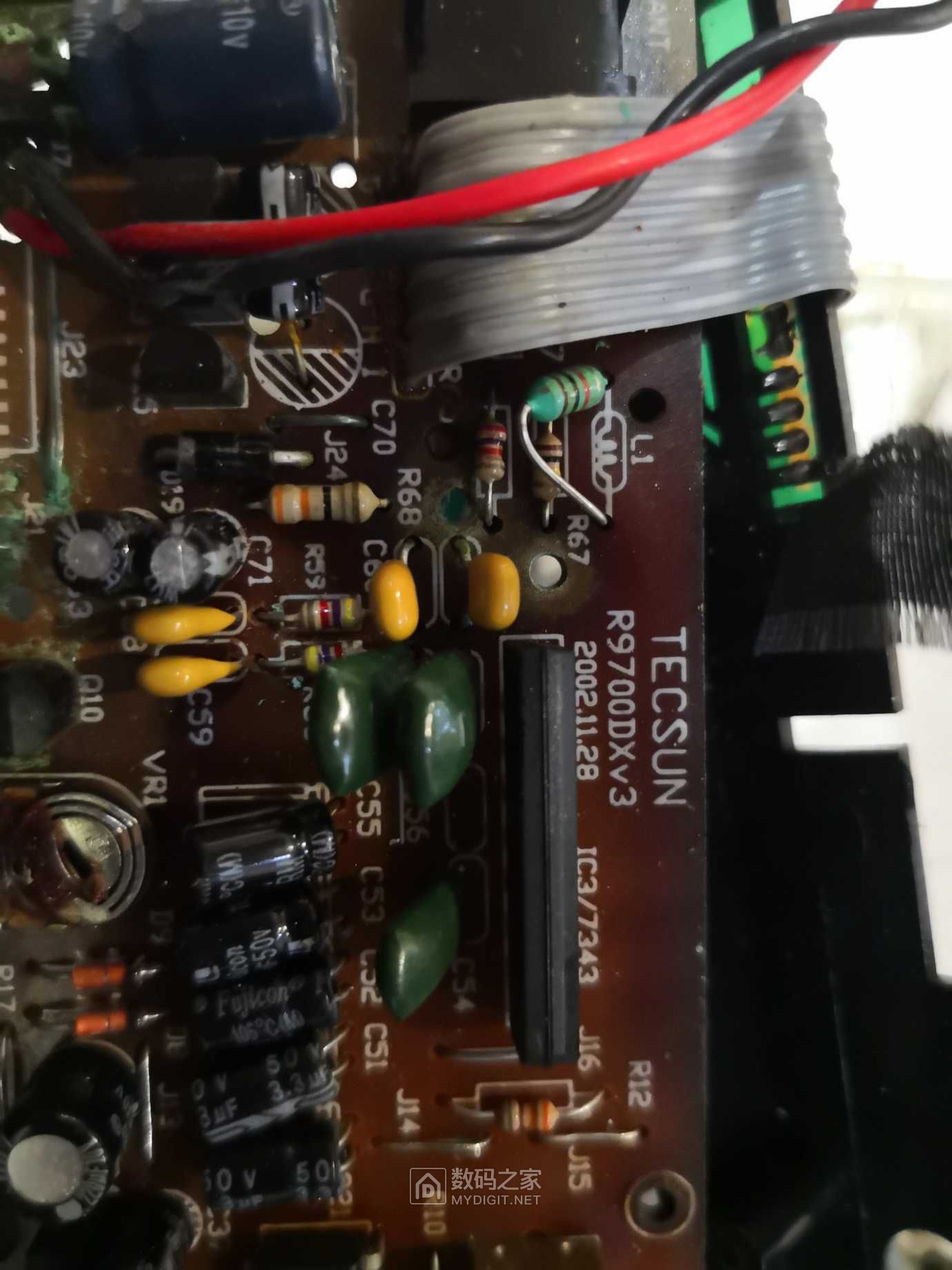 无聊拆泡水的个老家伙~德生r-9700dx - 拆机乐园 数码之家