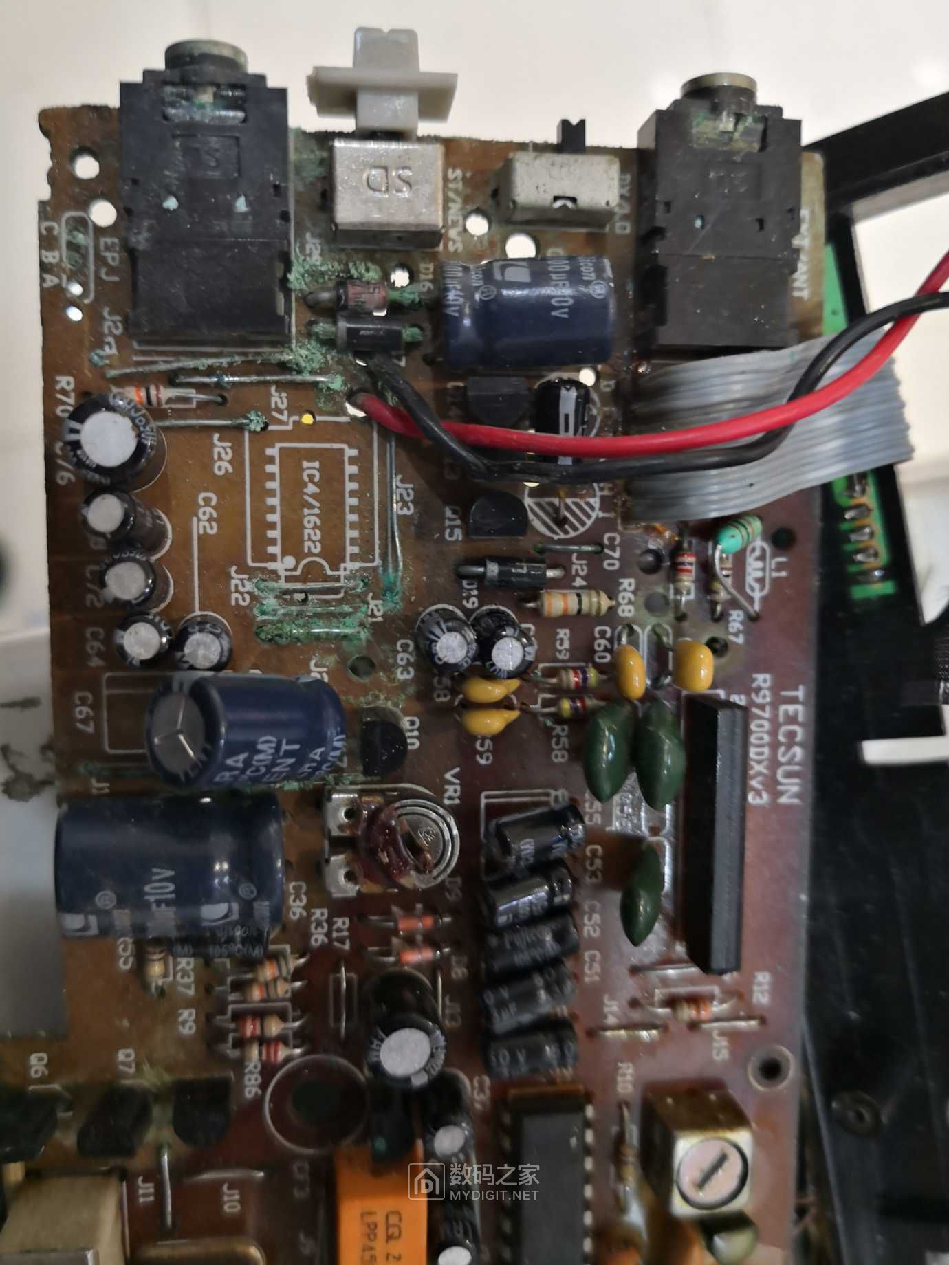 无聊拆泡水的个老家伙德生r9700dx