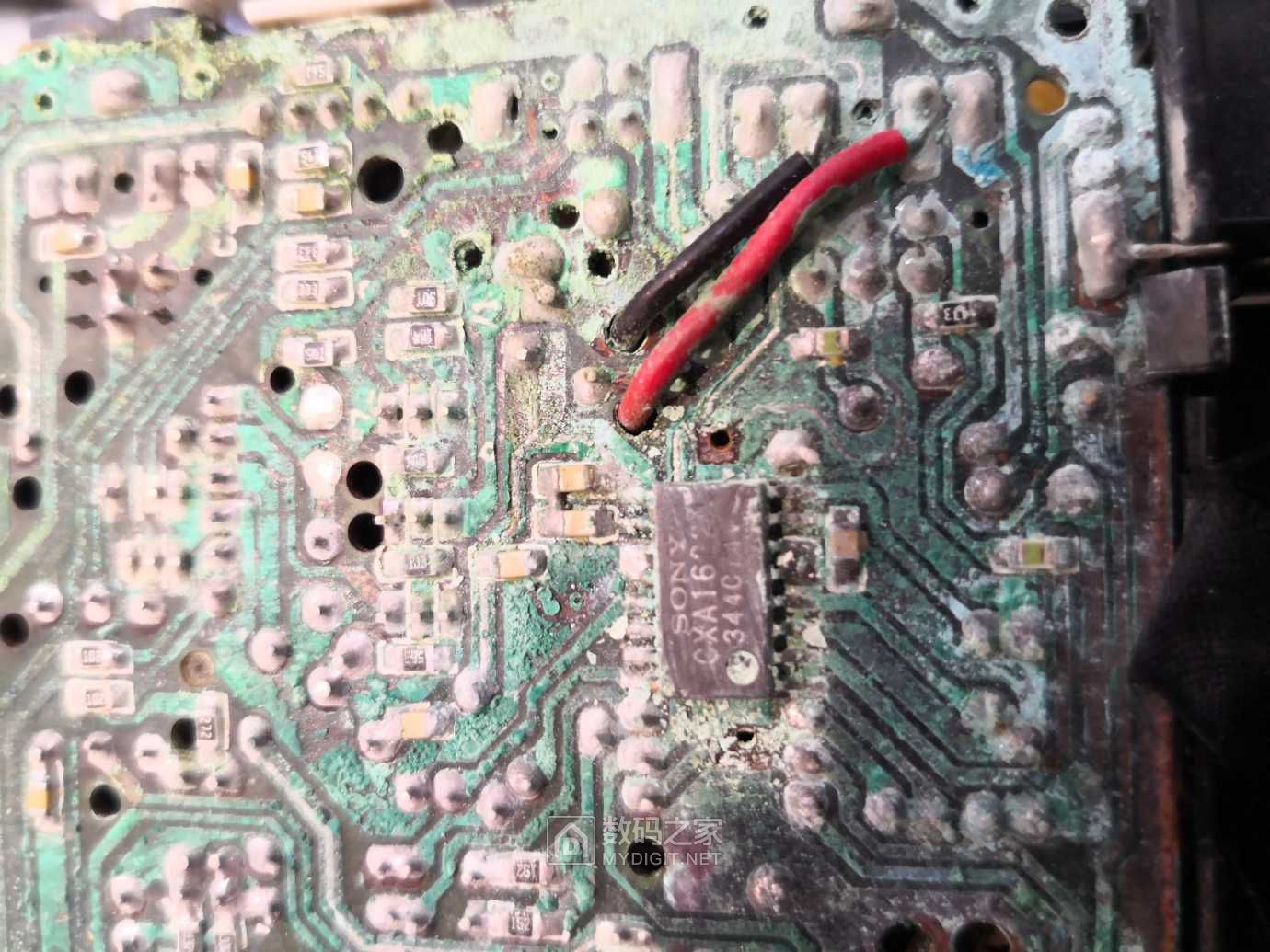 无聊拆泡水的个老家伙~德生r-9700dx