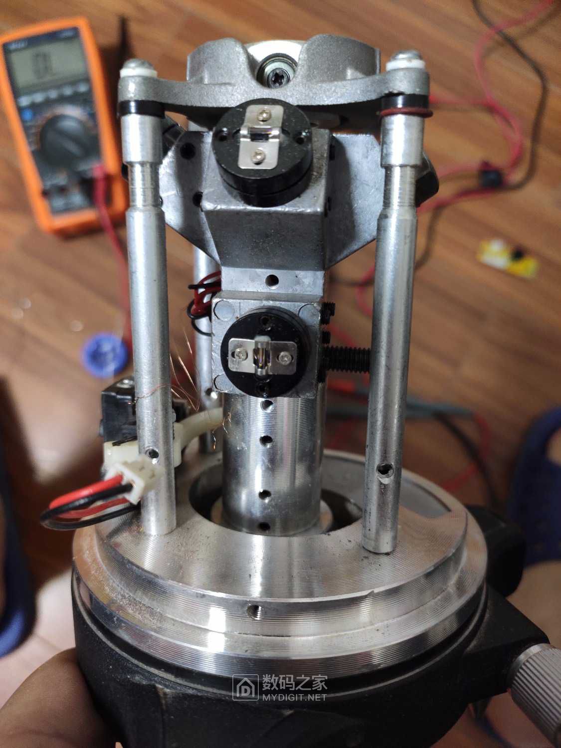 拆修一台绿光三线水平仪后续