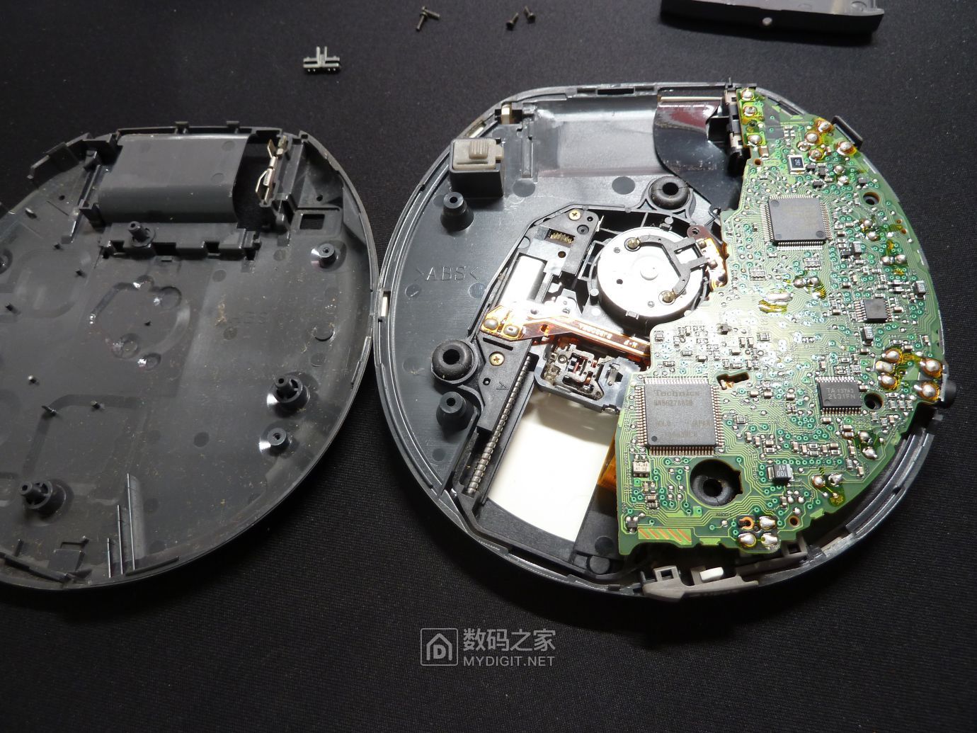 拆解松下sl-ct440 cd随身听 - 拆机乐园 数码之家