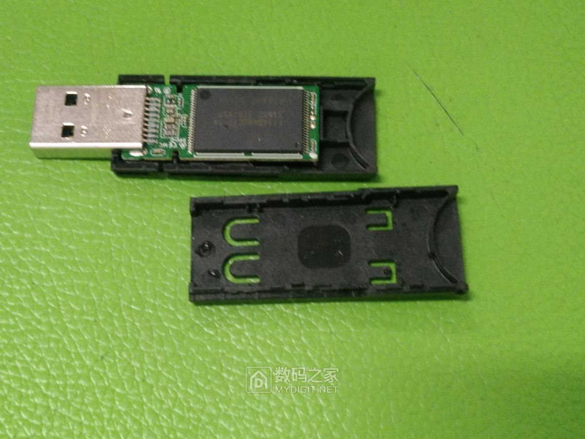 拆洗进水的金士顿u盘dt100g3