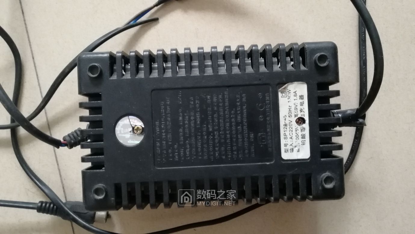 南京西普尔电动车充电器型号sp12845输出电容鼓包了