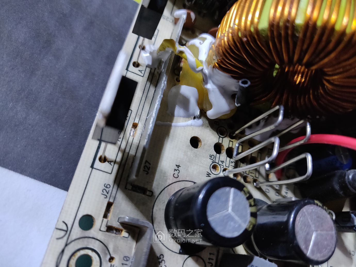 我也发个明纬改200伏可调 - 电源/充电器 数码之家