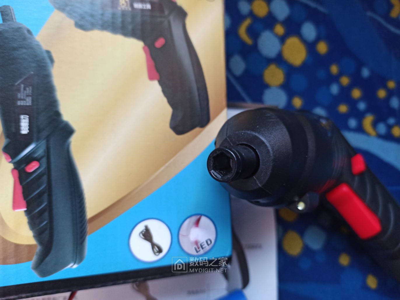 8￥的班爵电动螺丝刀拆开看看做工有意外惊吓