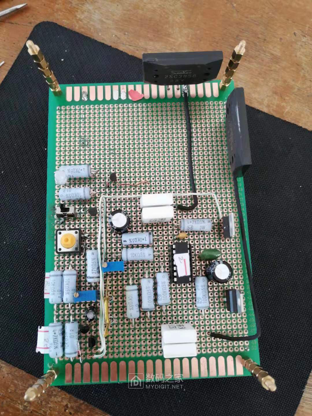 线性可调电源,洞洞板