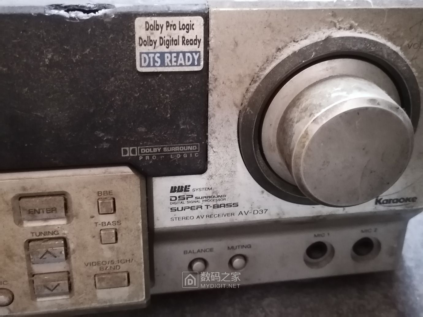 拆个伊拉克成色的爱华功放aiwaavd37