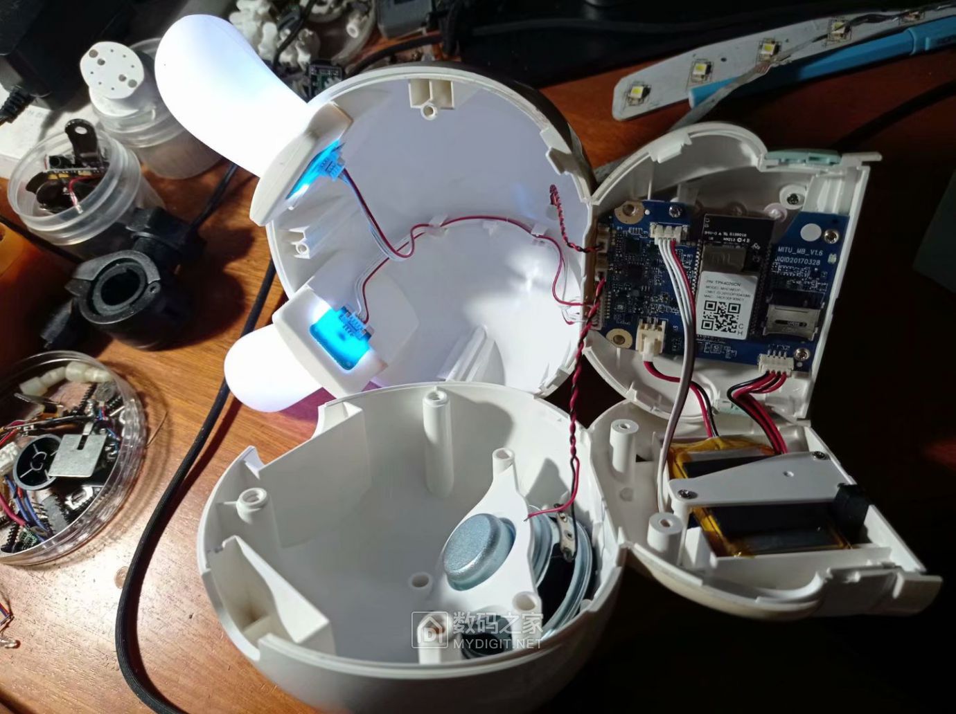 米兔c-1故事机无声音拆修 - 维修达人 数码之家