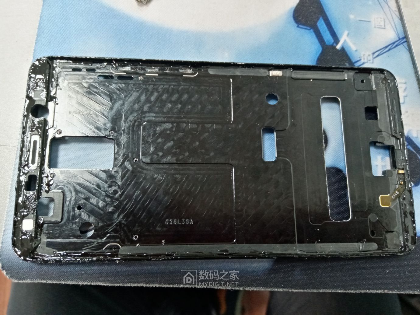 华为mate10更换屏幕总成拆修记录