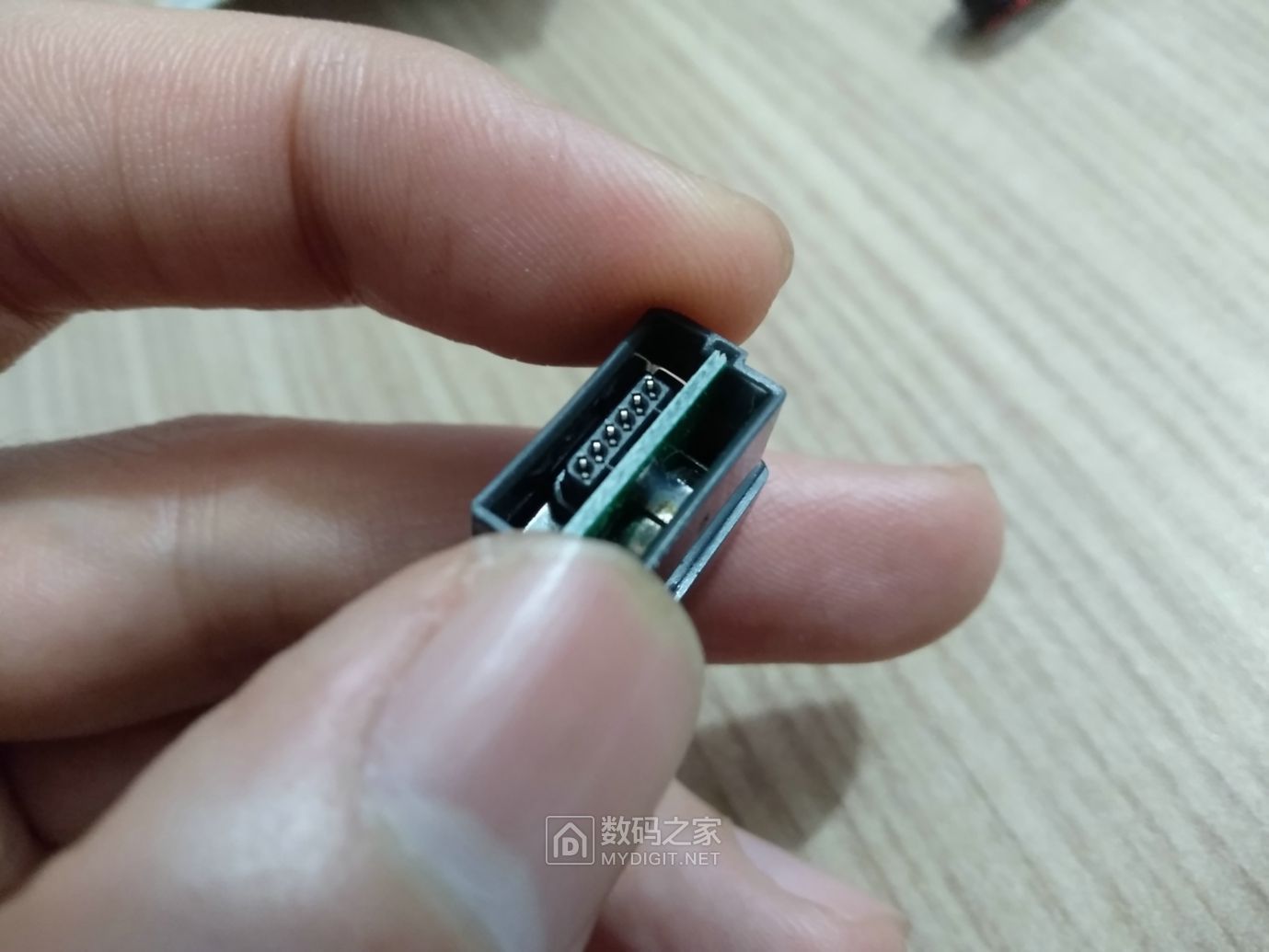 拆个西门子s7200plc专用电池