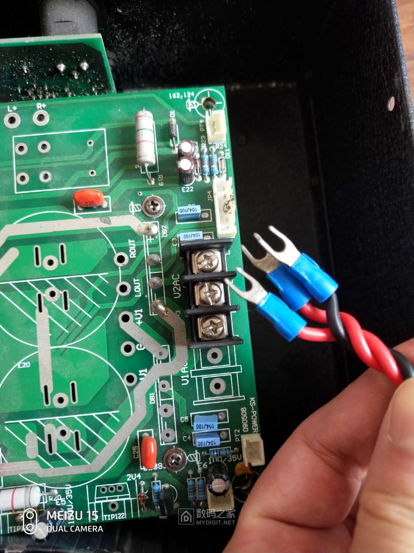 求助大神功放环牛不知怎么接线