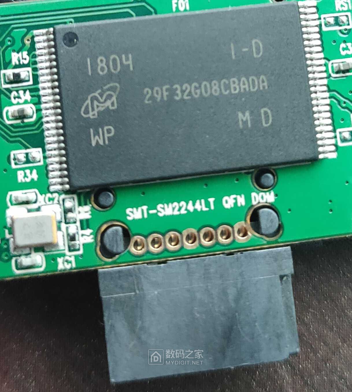 （已解决）奇葩的SM2244LT小ssd 另求助怎么短接开卡 已经找到短接方法谢谢各位大神啦 - SSD存储技术 数码之家