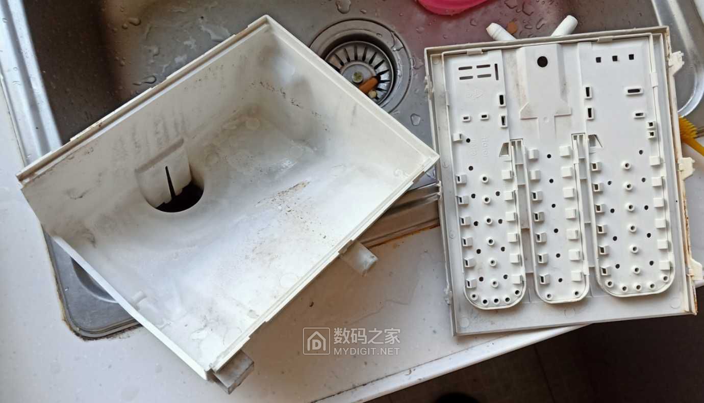 小拆海尔滚筒洗衣机xqg6010866