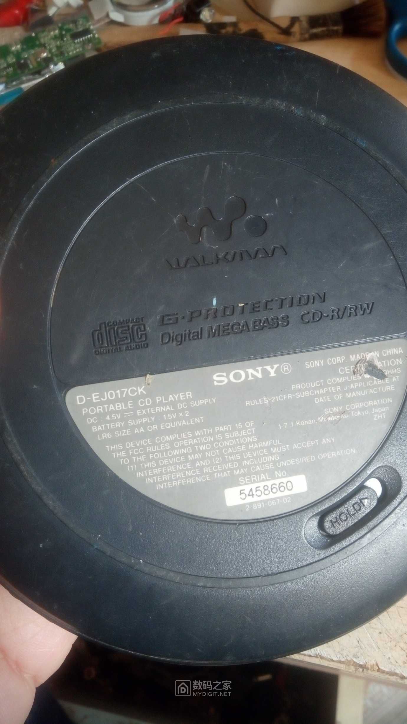 接着又摆弄个索尼cd随身听sonydej017ck