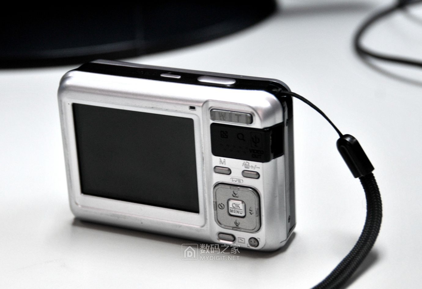 来自十年前的拆解照片手机相机