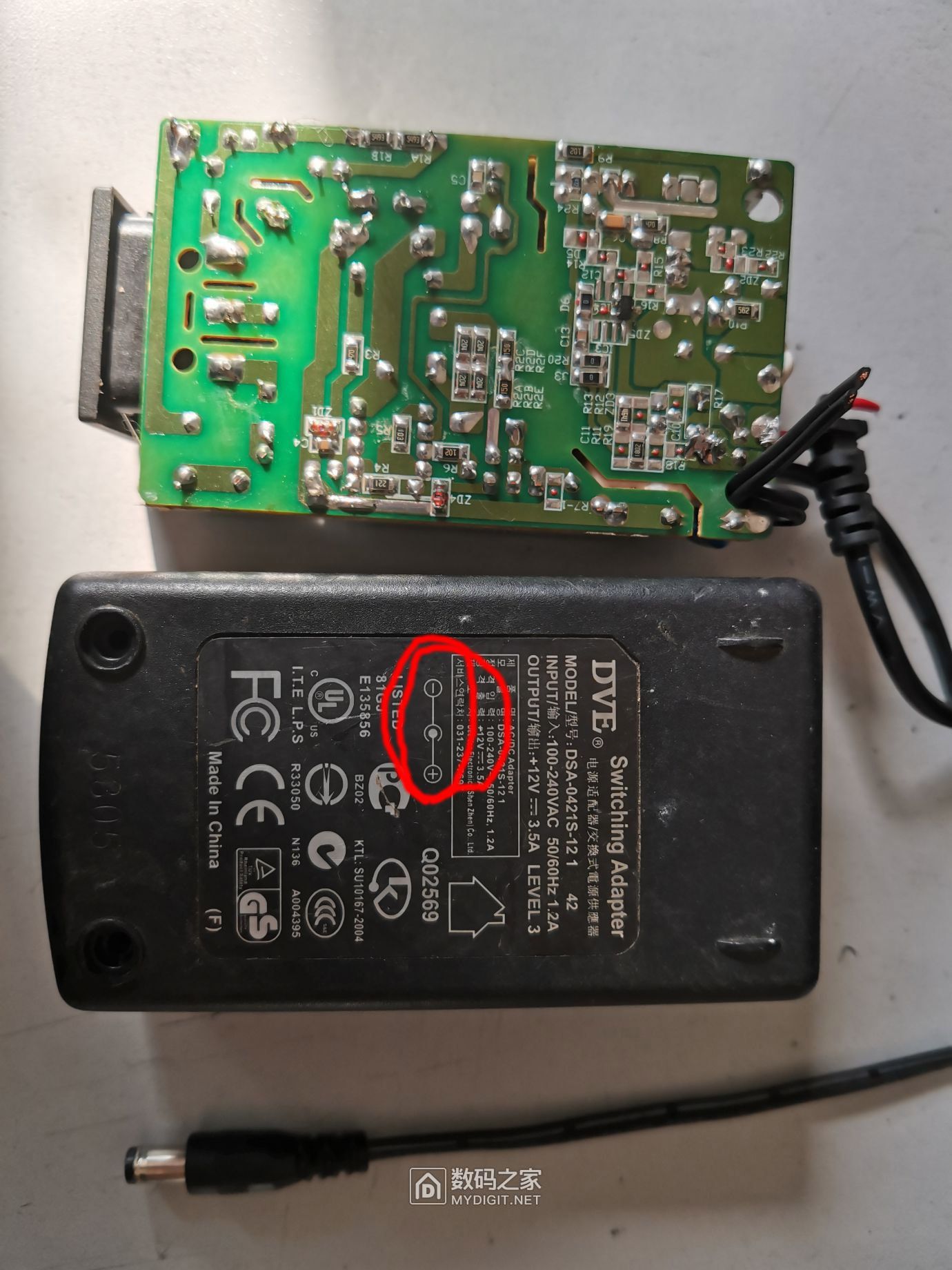 双股电源线正负极怎么确认 - 电源/充电器 数码之家