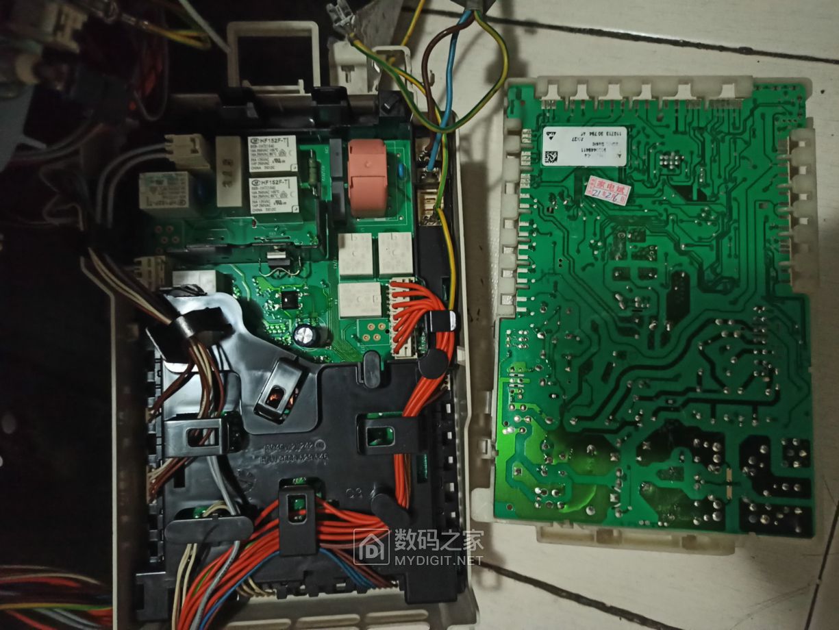 西门子滚筒洗衣机wm12s468ti开机报错换主板维修解码