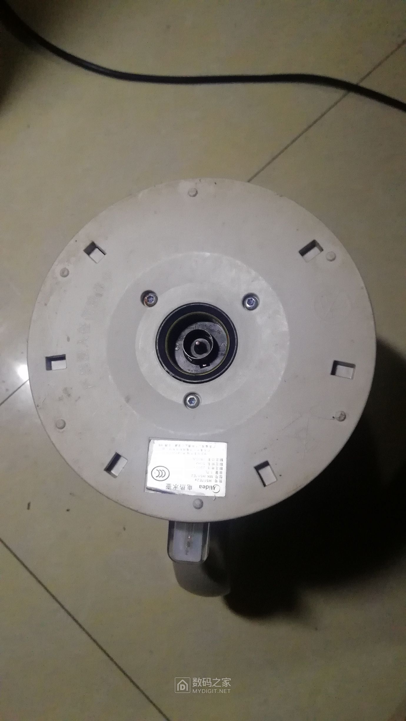 拆美的牌电热水壶型号mkh517e21800w