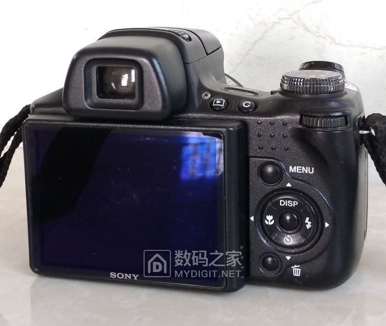 手机能拍出相机的长焦吗 112533g17bajje4a3czxej.jpg