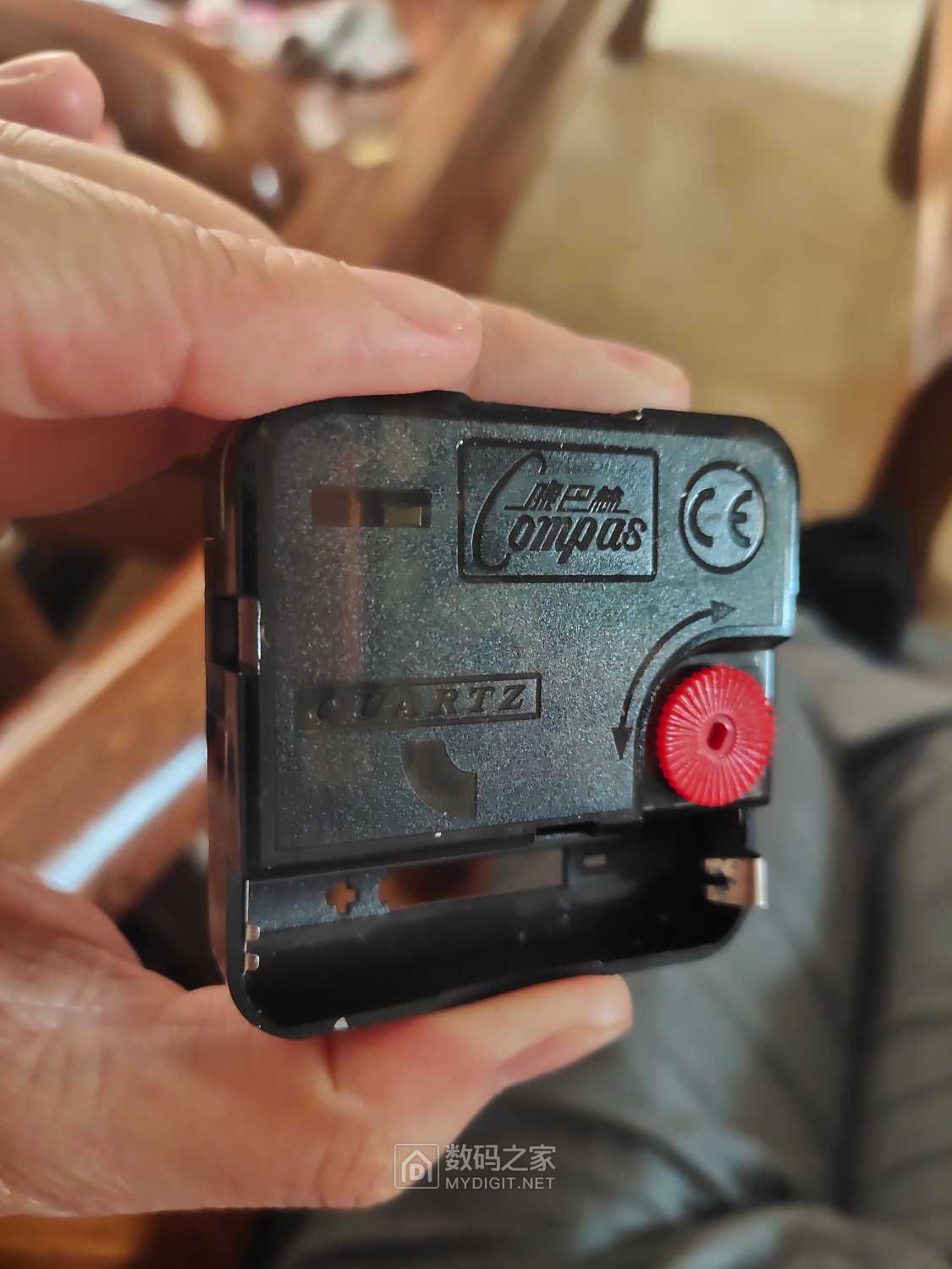 拆解康巴丝compas石英钟机芯