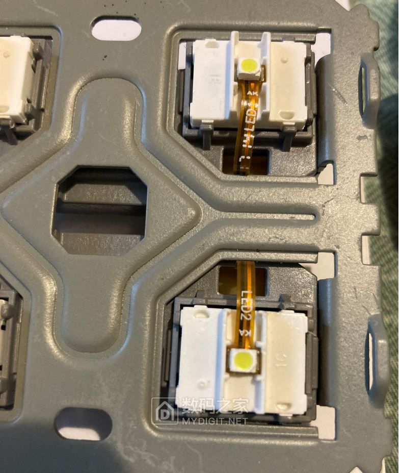 松下格彩开关拆解wpc504wpc5178