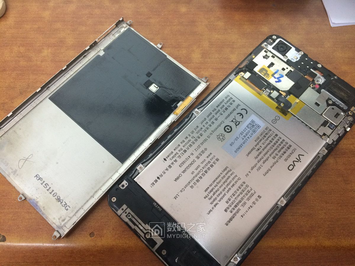 vivoy37拆机,vivoy52s拆机 拆修vivo手机y37通话无收音故障 拆机乐园 数码之家