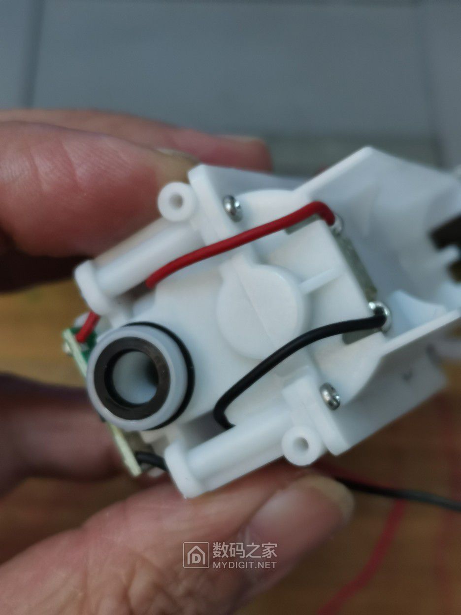 拆解素士w3冲牙器