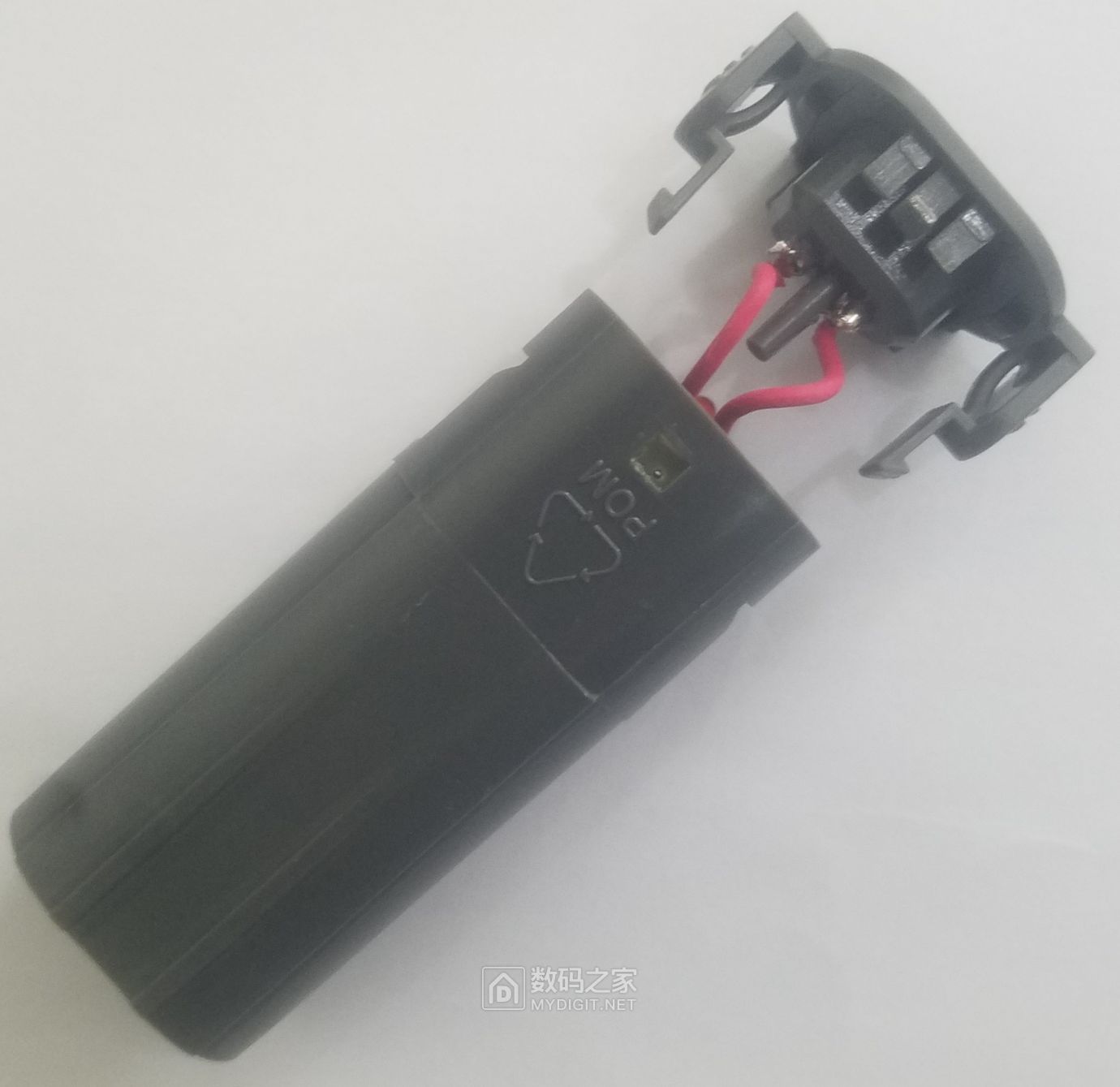 拆换日威rfcd501电推剪电池
