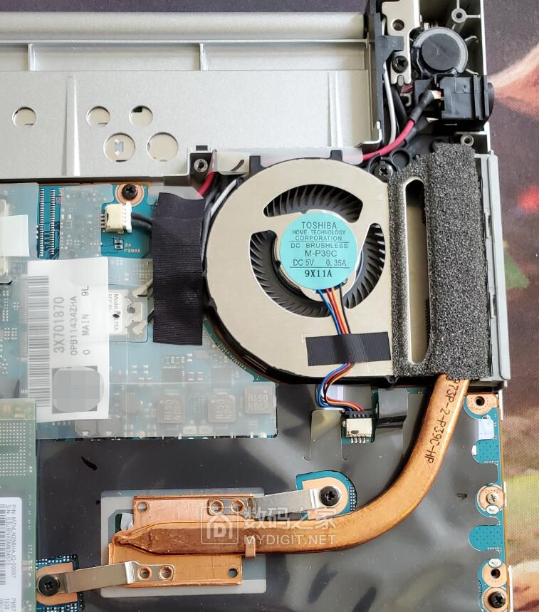 松下笔记本拆机,松下cf-sv8拆机看内部空间结构 - 笔电软硬派 数码之