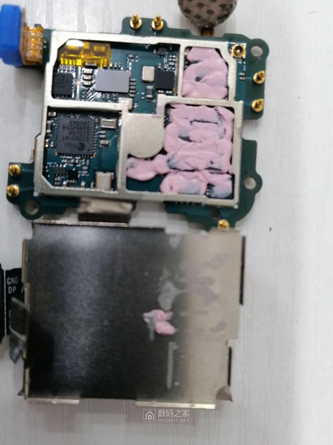 小天才y01s电话手表拆解,内部还算良心 - 拆机乐园 数码之家
