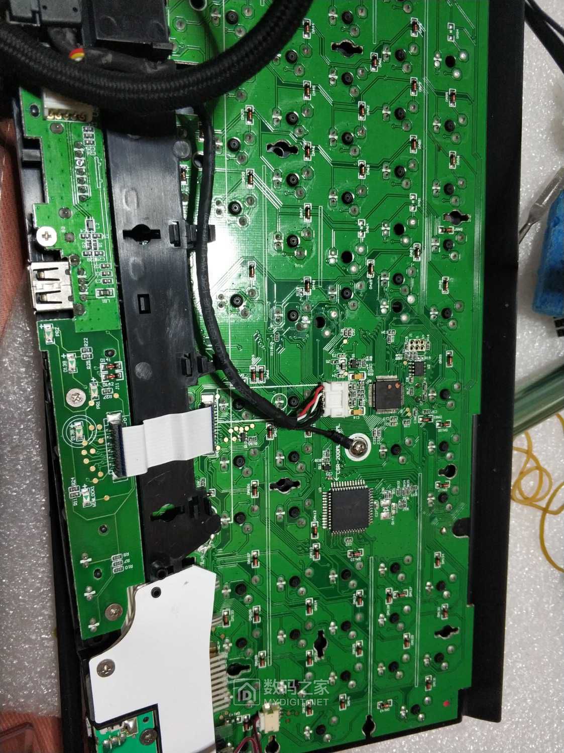 充电宝改造海盗船k70换个轴