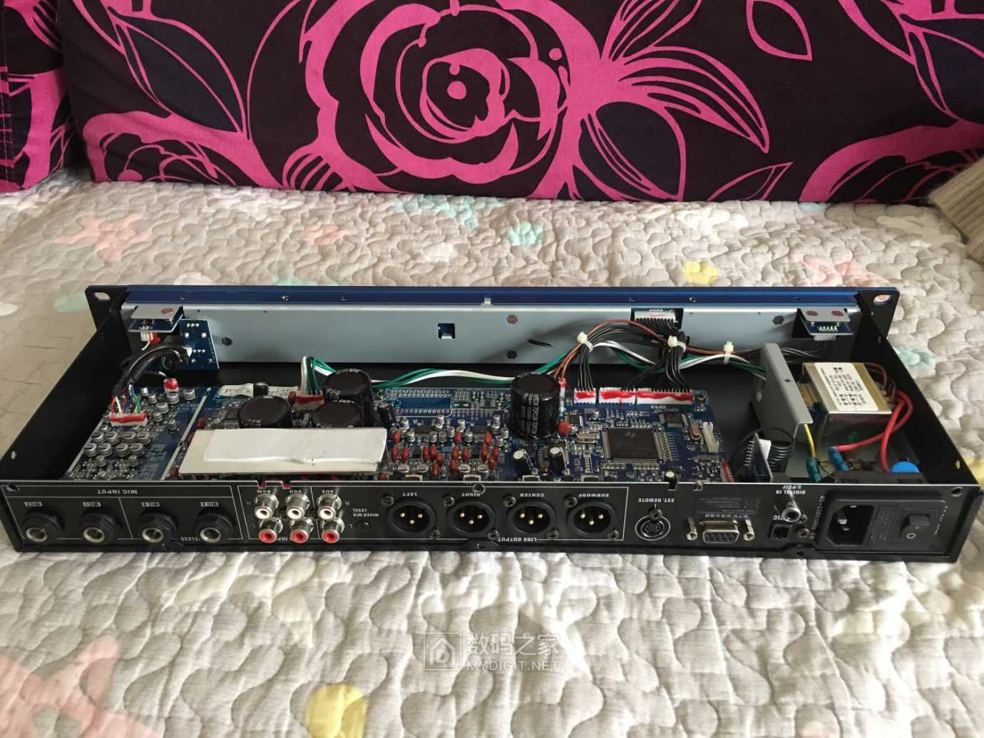 爱威k1000效果器应该是全网首拆