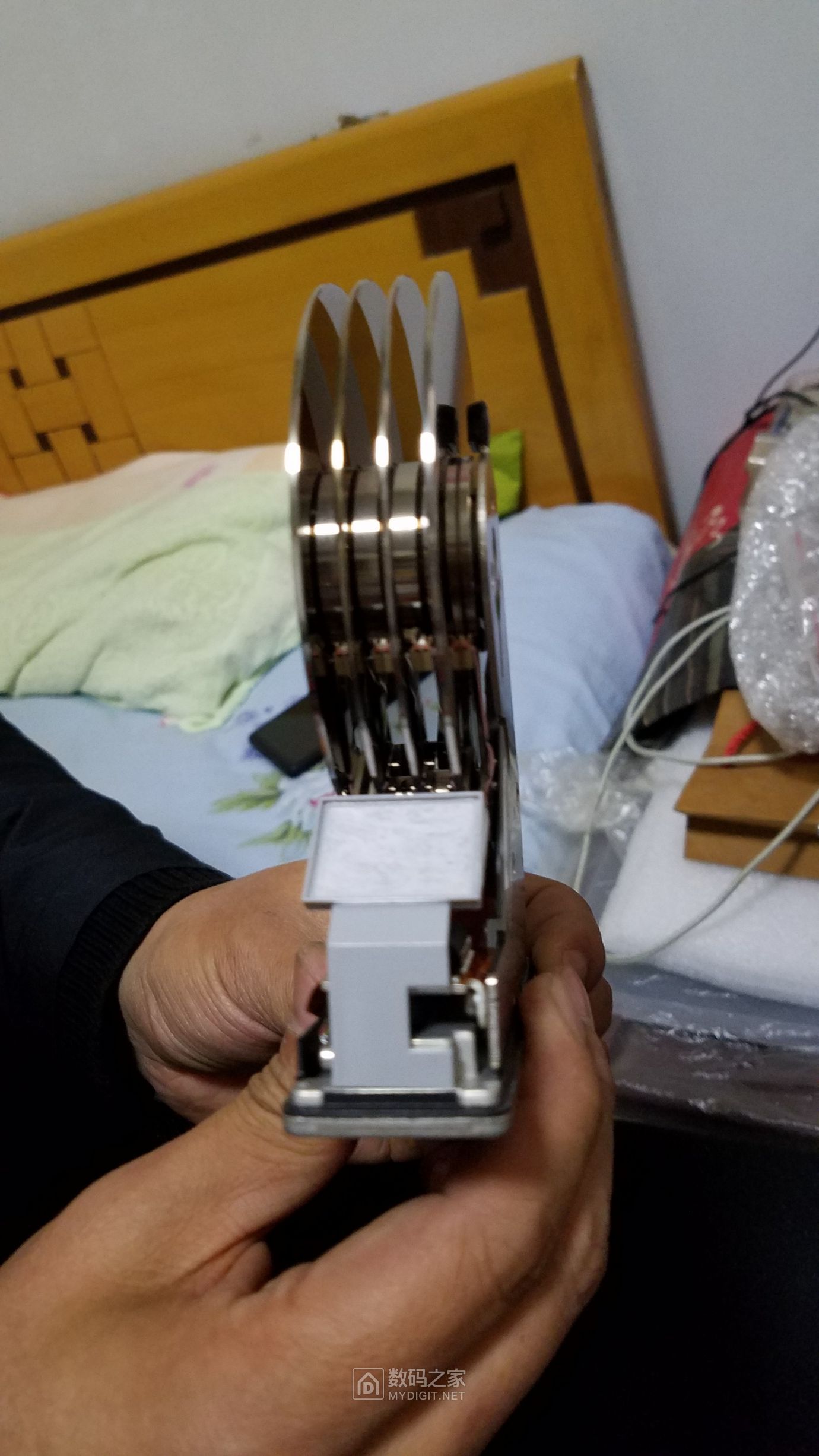 connercp3114古董机械硬盘拆解112mb容量