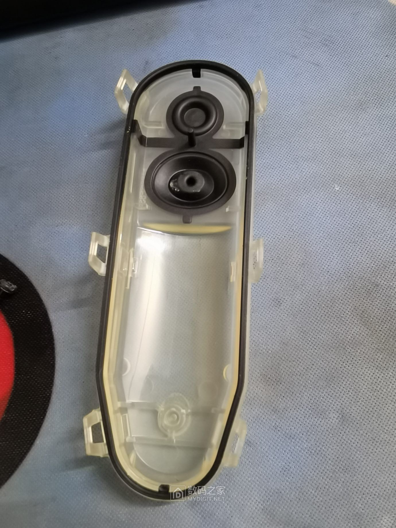拆解飞利浦电动剃须刀philipsrq361