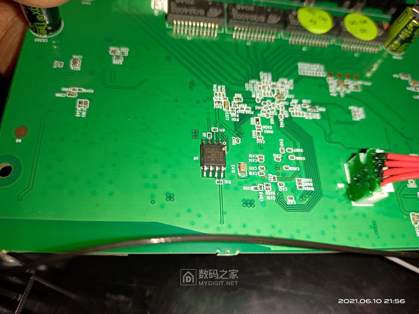 pcb背面 rom