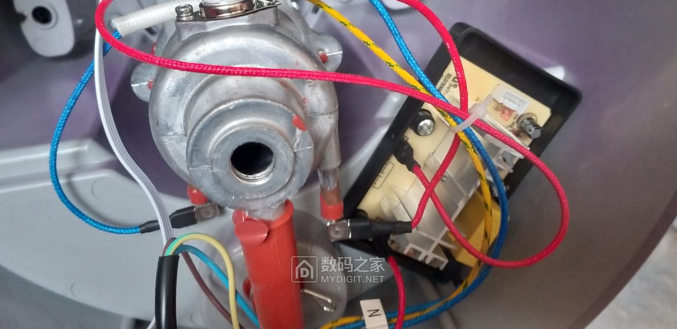 拆一个朋友送修的新康佳挂烫机不通电 - 拆机乐园 数码之家