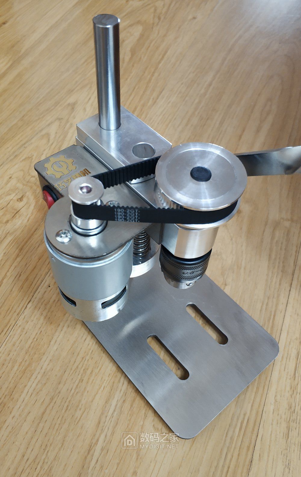 简单的给钻头收纳盒贴上参数标签,方便使用 - 创意diy 数码之家