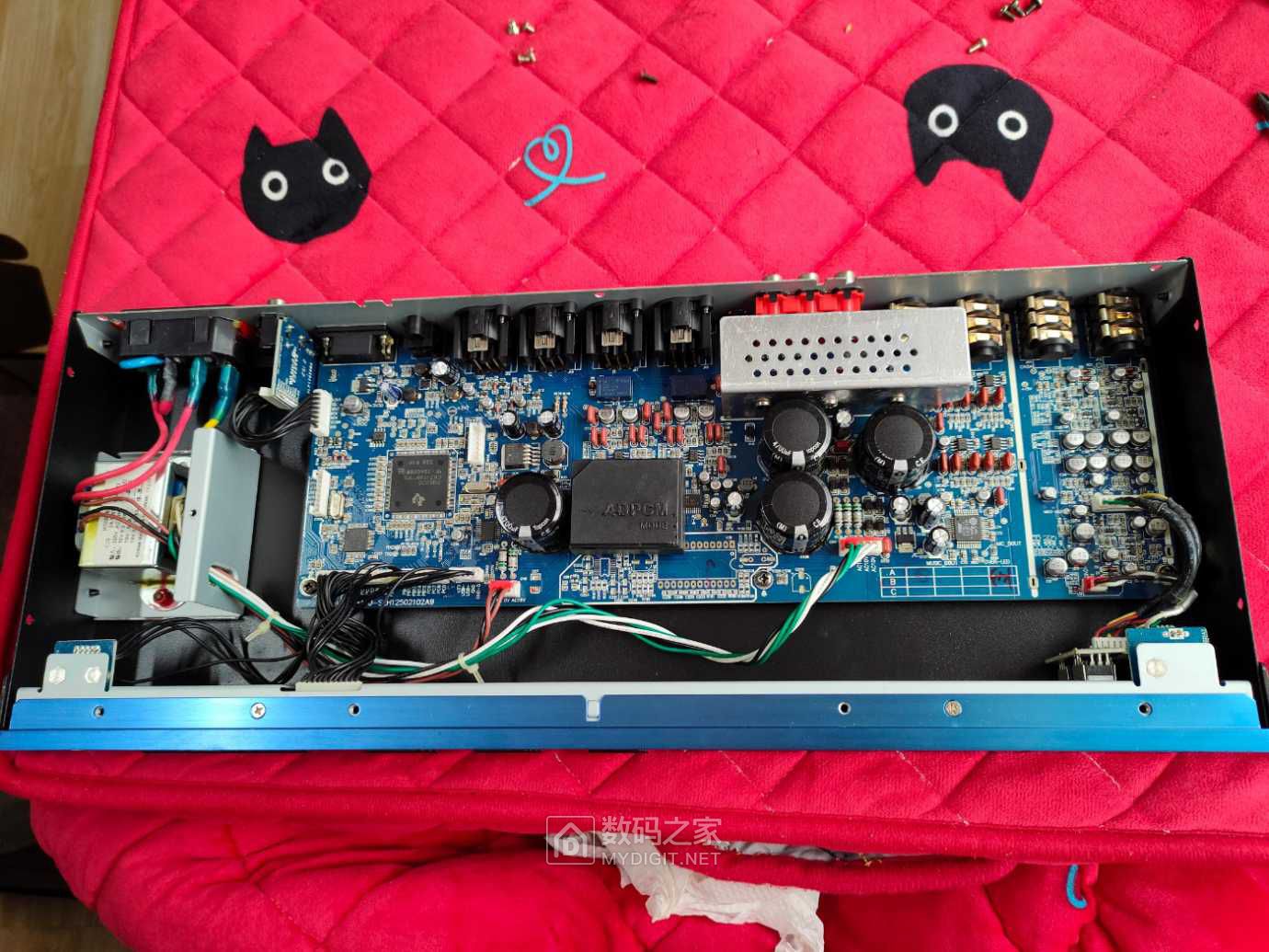 爱威k1000效果器应该是全网首拆