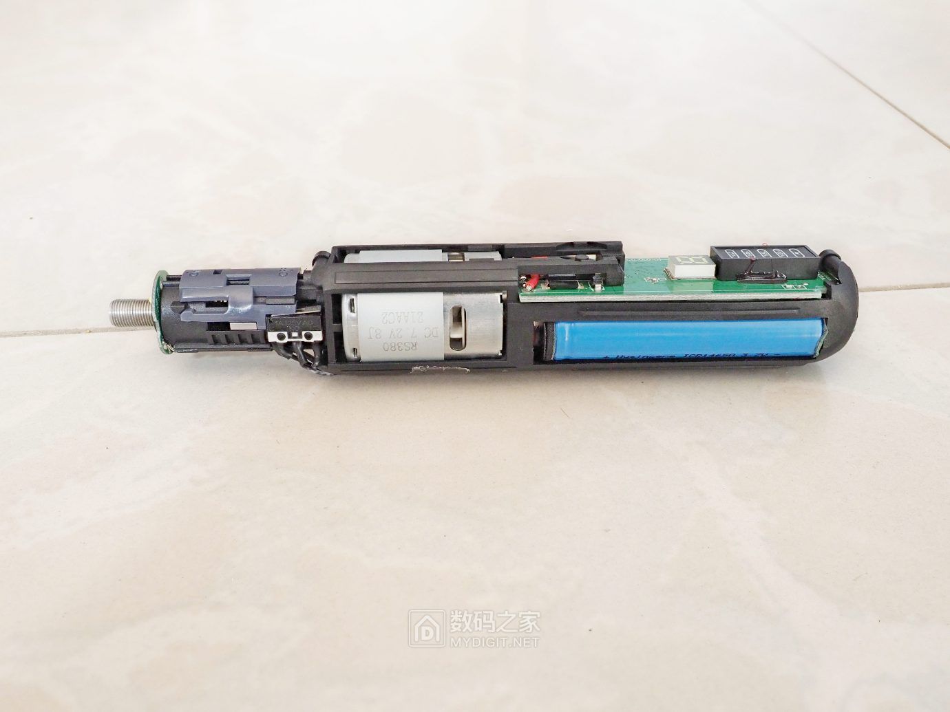 格力博greenworks电磨拆解 主轴锁定结构很方便 - 我是工具控 数码之