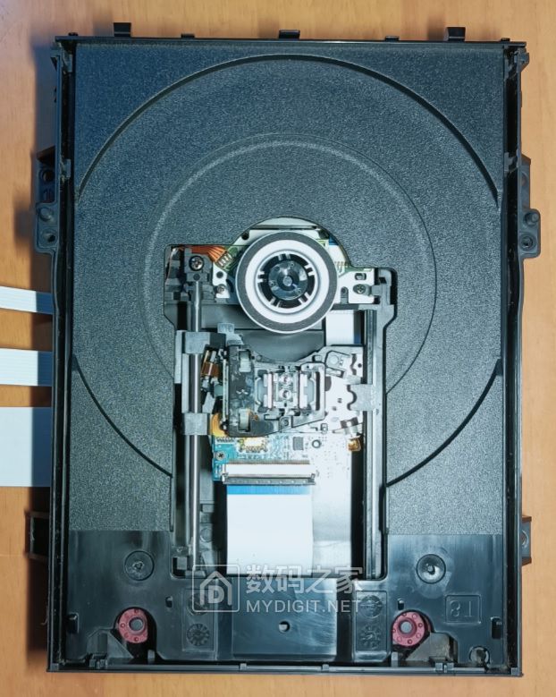 拆解索尼蓝光DVD BDP-S485 播放机封闭式机芯清洁激光头 - 拆机乐园 数码之家