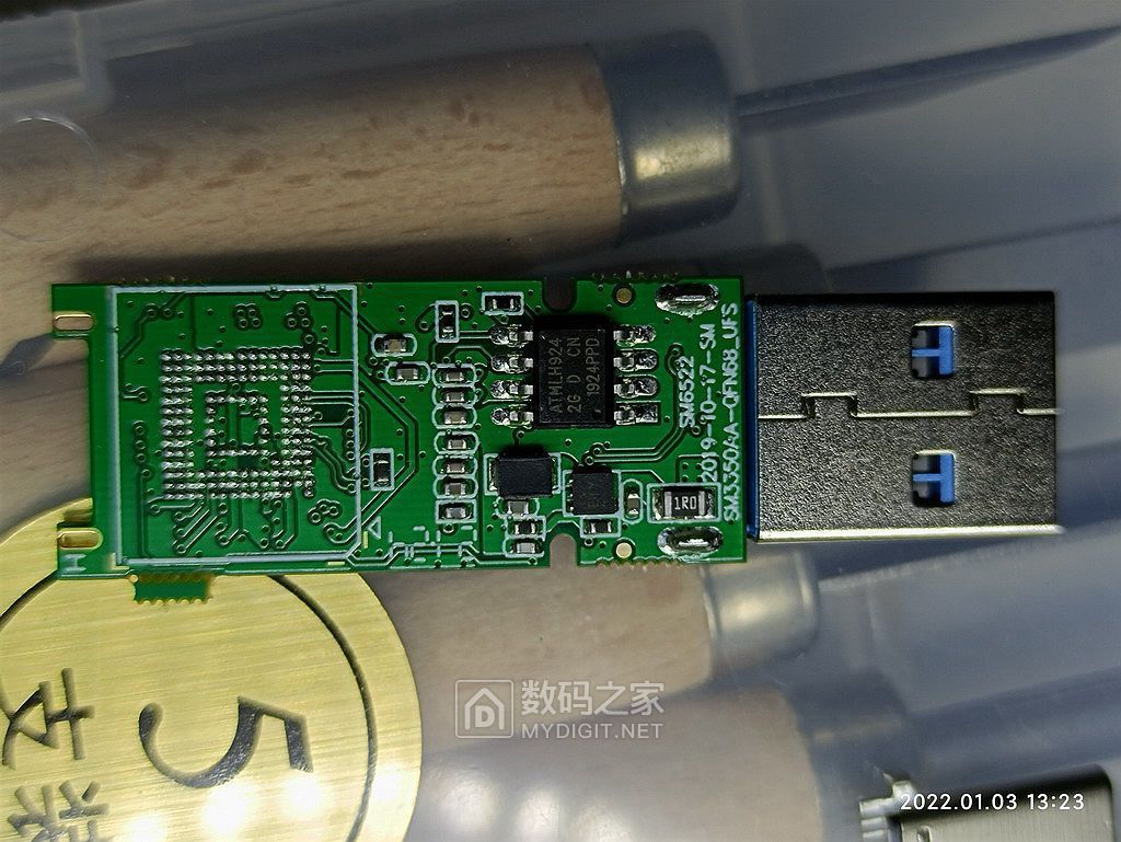 慧荣SM3350 64GUFSU盘量产成功 U盘存储技术 数码之家
