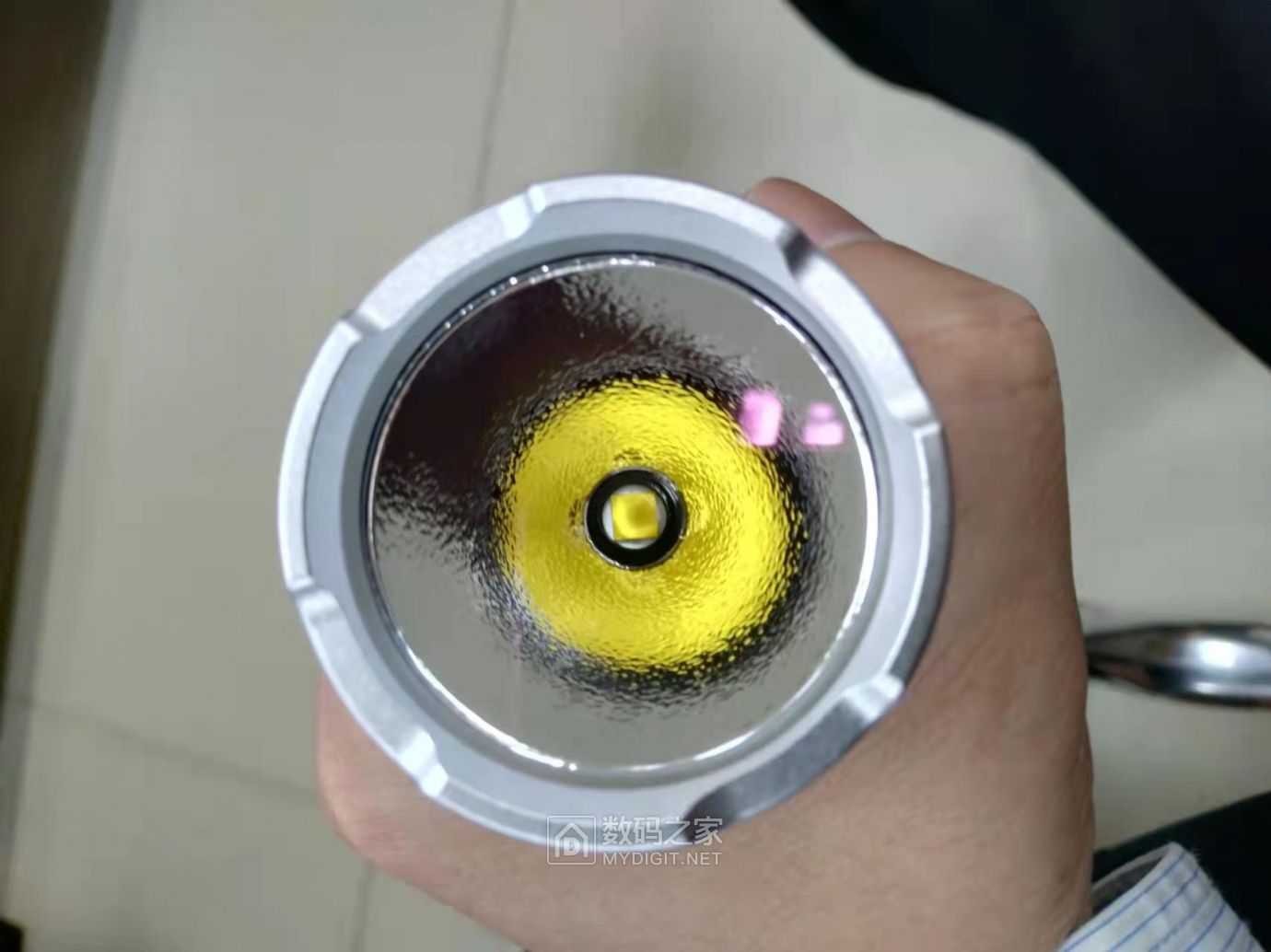 传说中的一杯黄水，尝试好多次不会拍，逐放弃