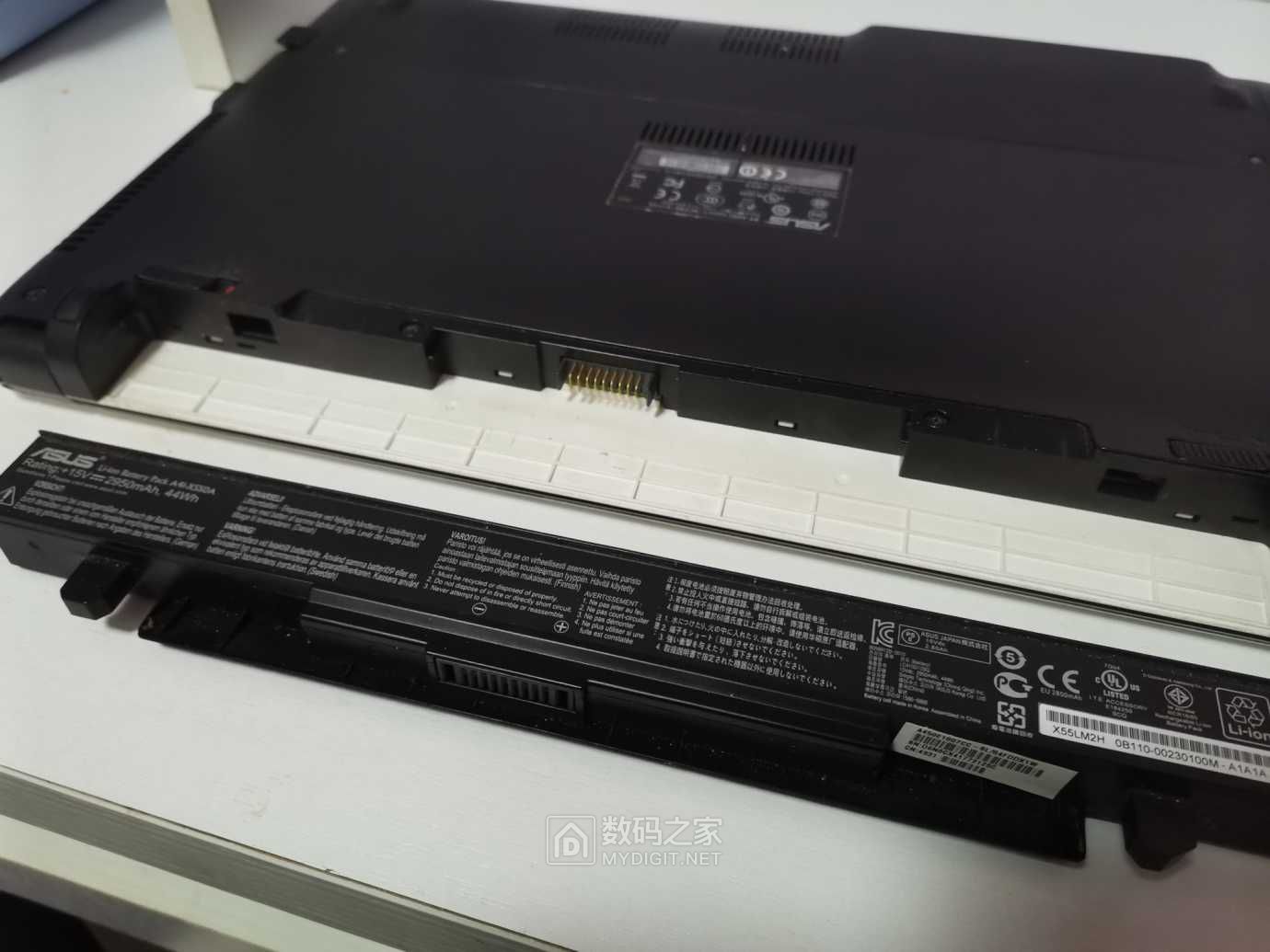 华硕a450c笔记本更换新的显示屏