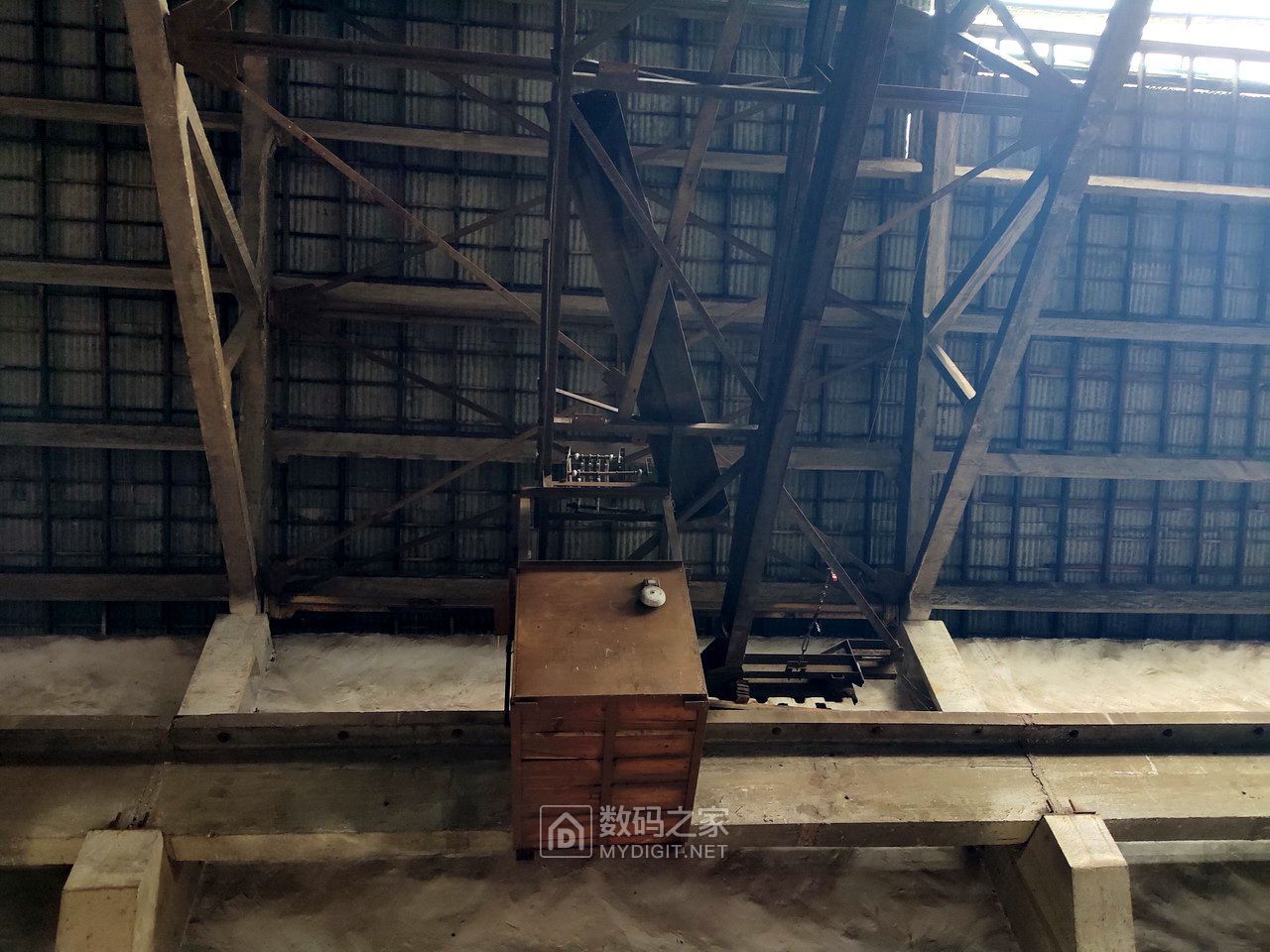 P11205-160857.jpg