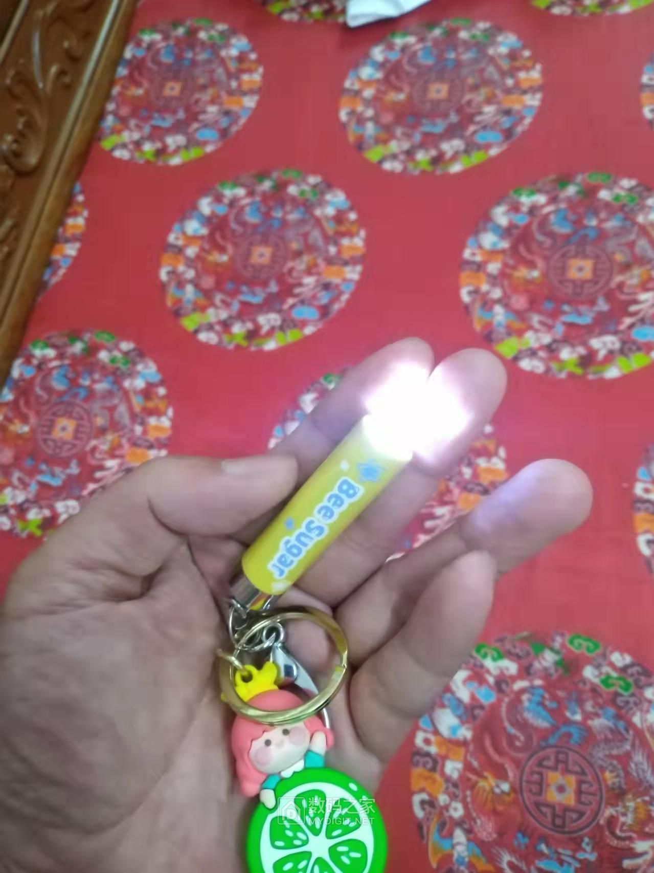 钥匙灯.jpg